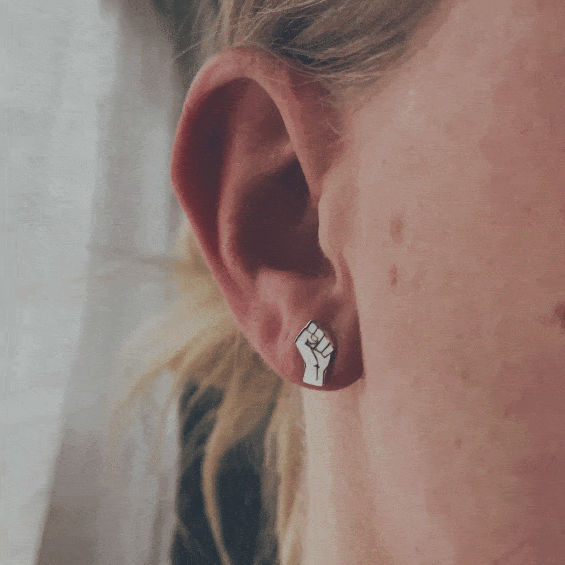 Matriarkat studs örhängen silver