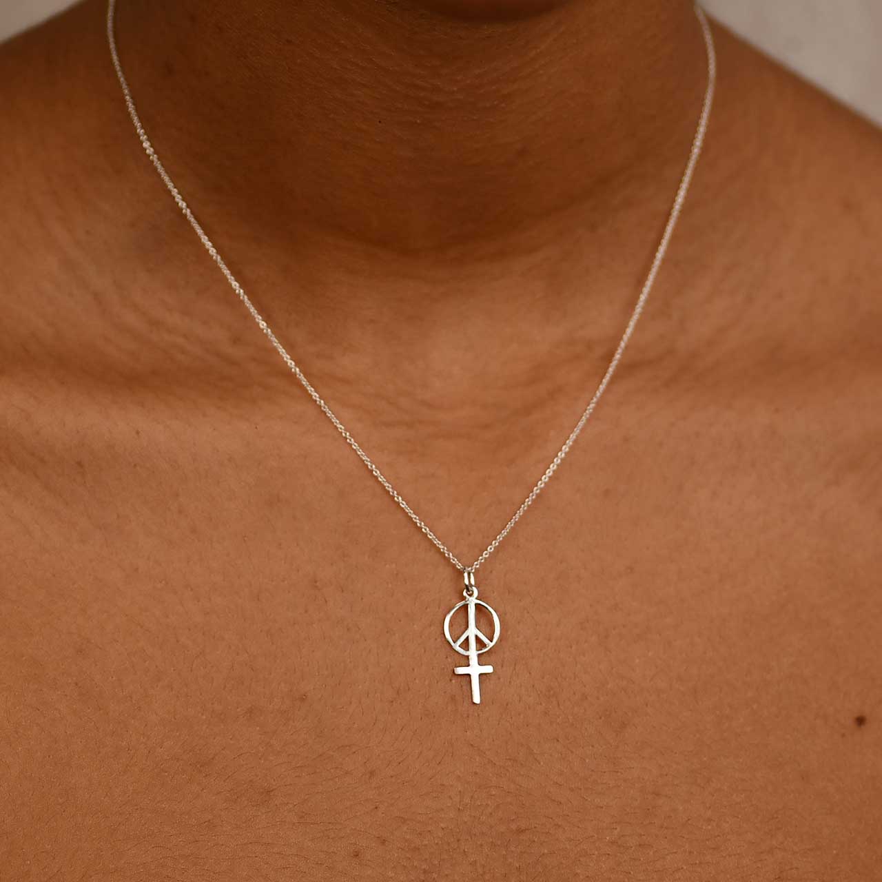 Alva Feministhänge - Feministsmeden