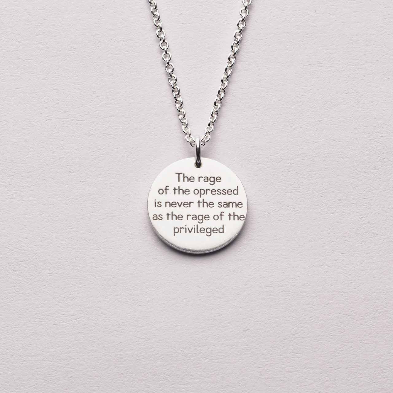 bell Förebild Hängsmycke - Feministsmeden