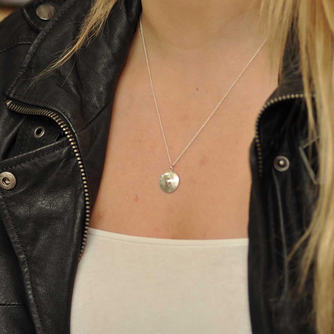 Bröstvårta - Feministsmeden