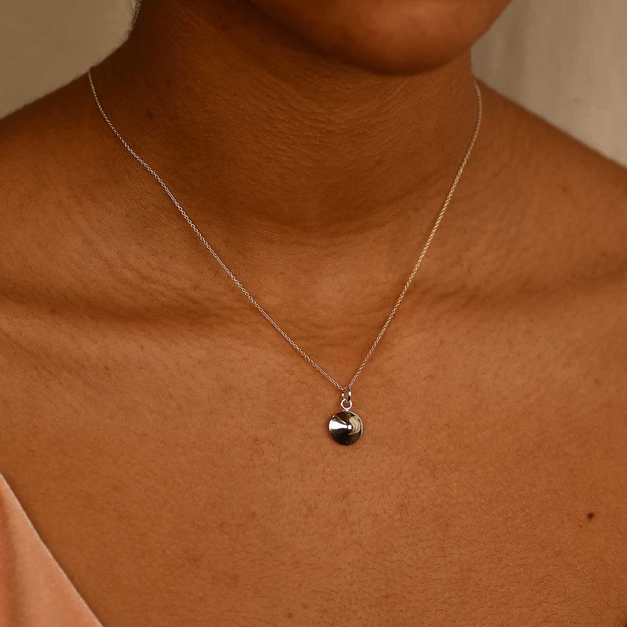 Bröstvårta Mini Blank - Feministsmeden