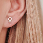 Christine Små Örhängen - Feministsmeden