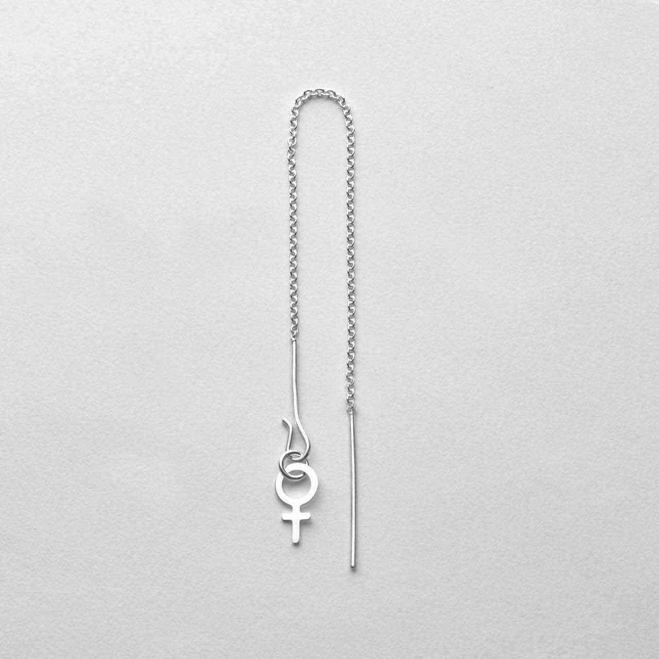 Dinglande Susan B Örhänge - Feministsmeden