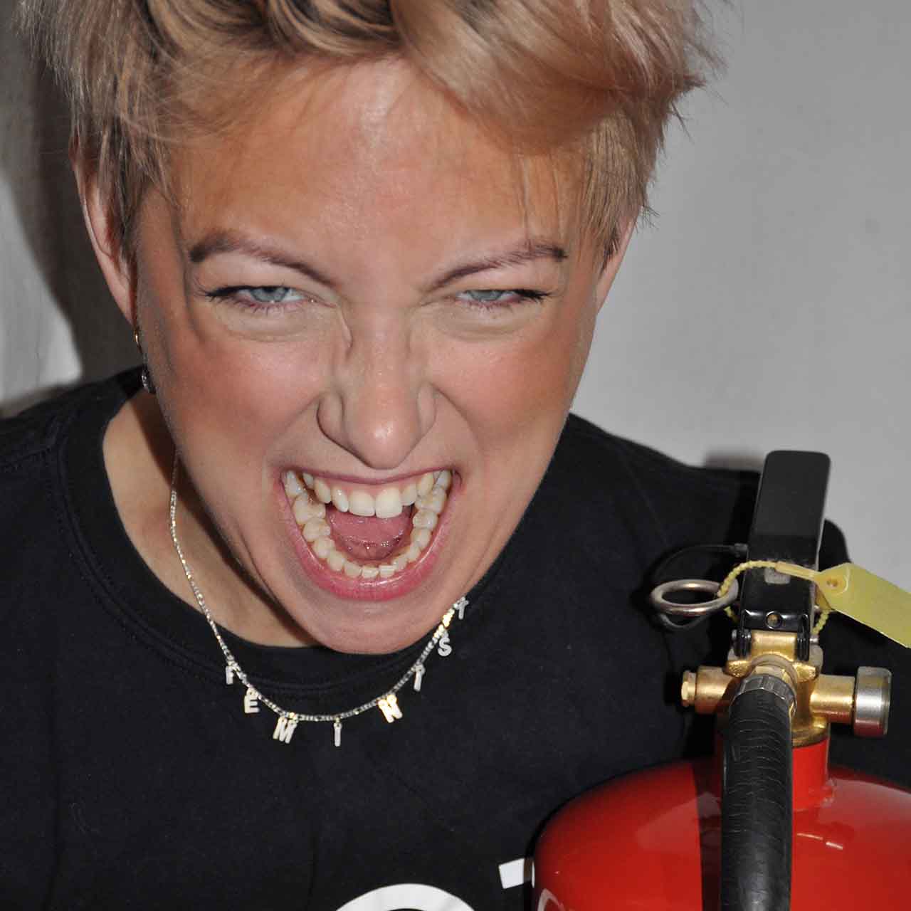 Feminist Halsband - Feministsmeden