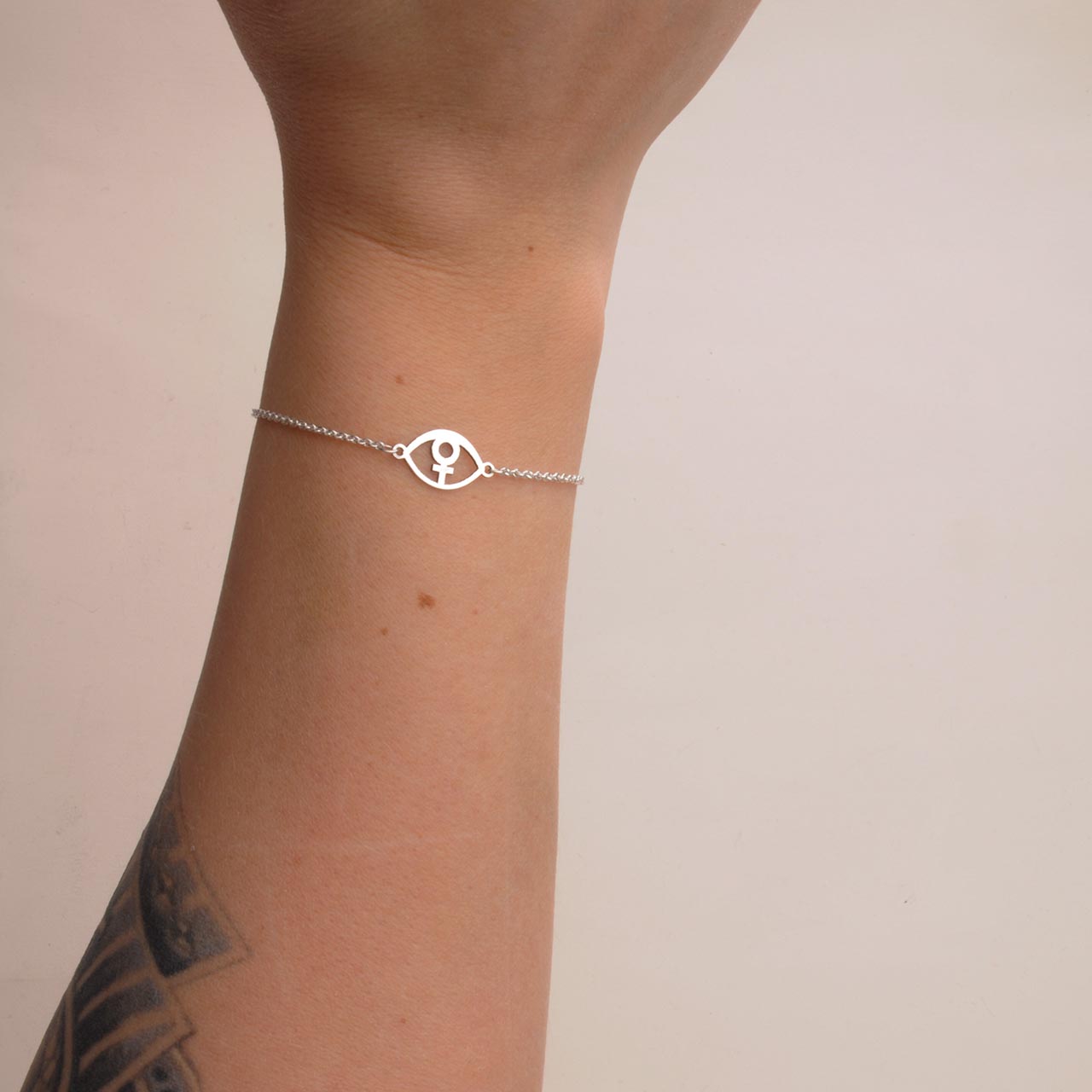 Feministöga Armband - Feministsmeden