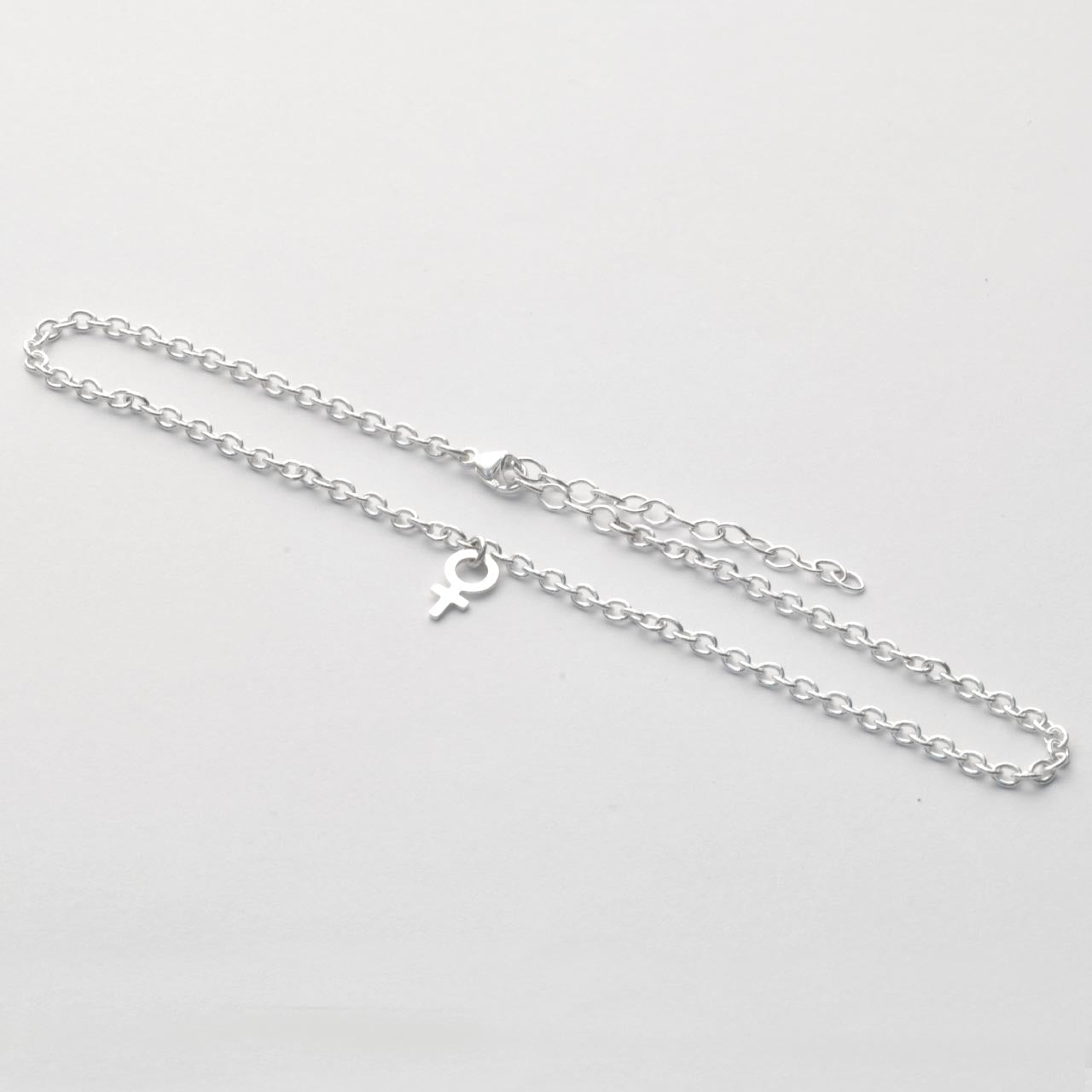 Fotlänk Emma - Feministsmeden