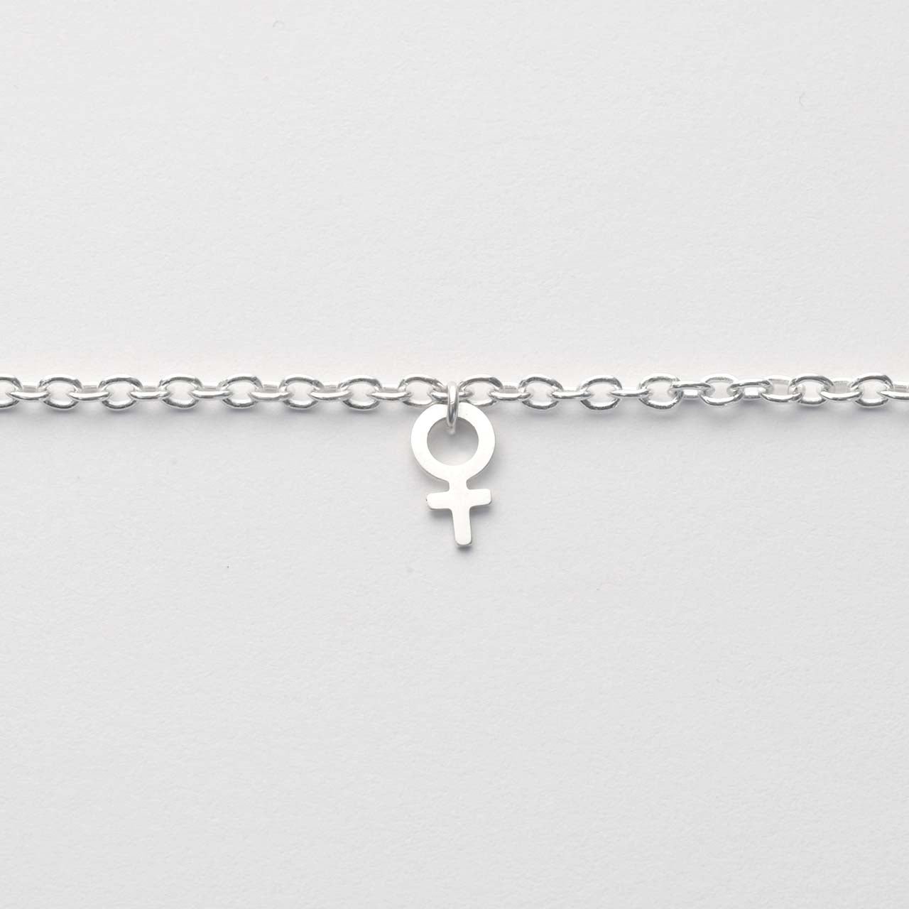 Fotlänk Emma - Feministsmeden