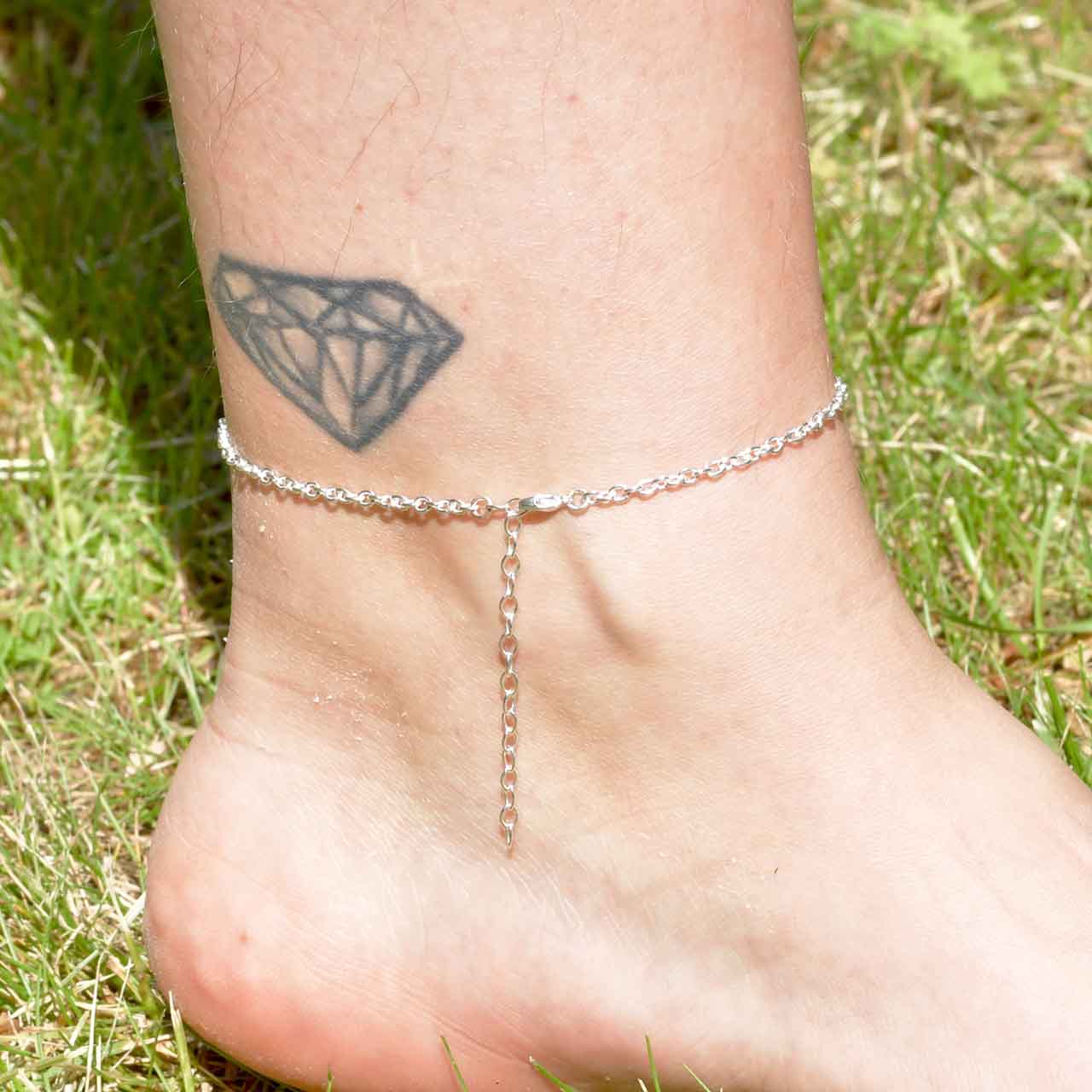 Fotlänk Emma - Feministsmeden