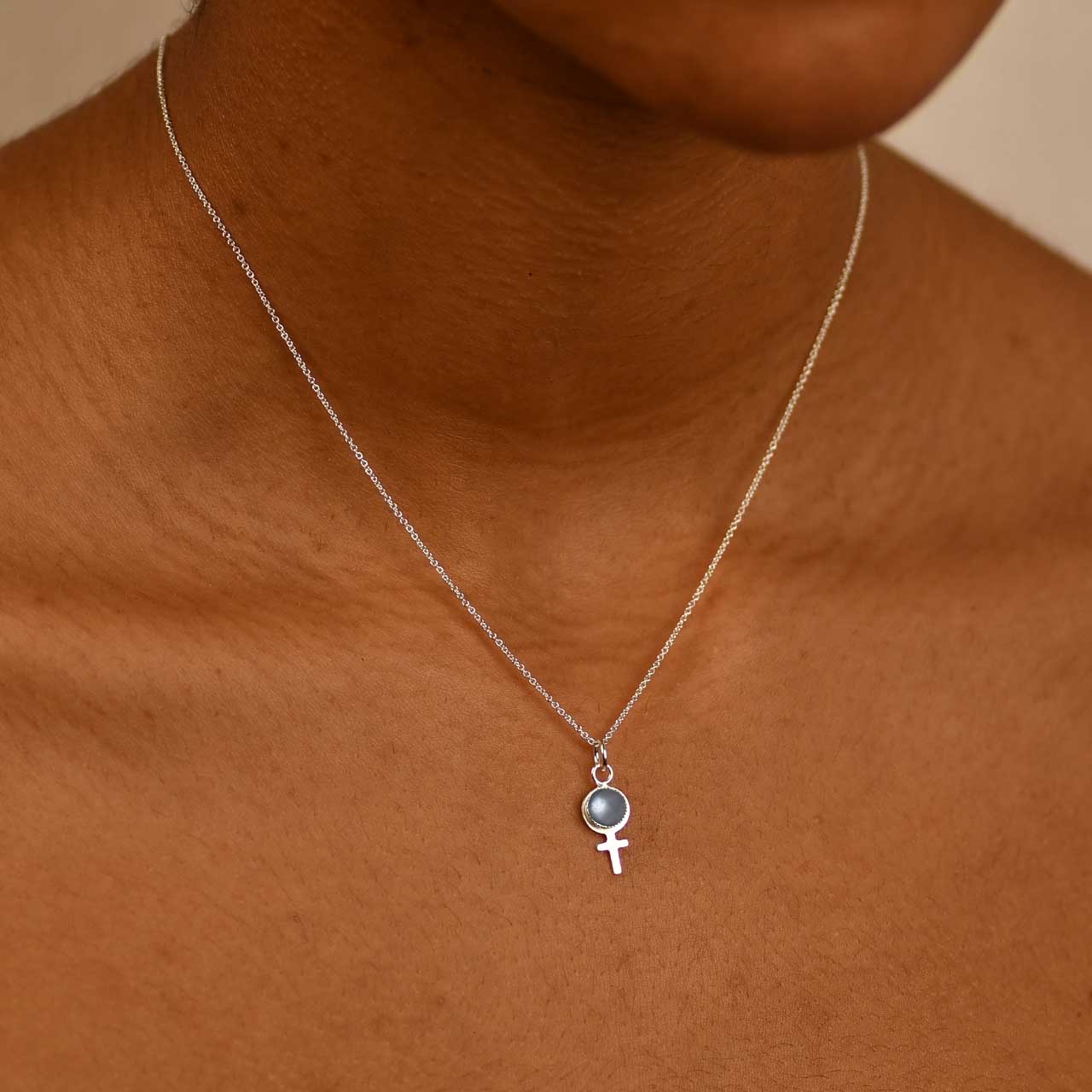 Hematit Feministsmycke - Feministsmeden