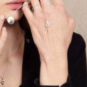 Kedjad Feministarmband - Feministsmeden