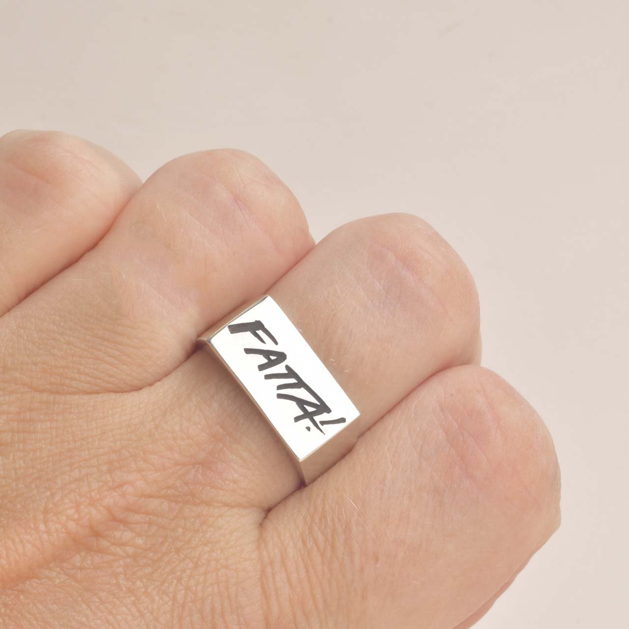 Klackring FATTA - Feministsmeden