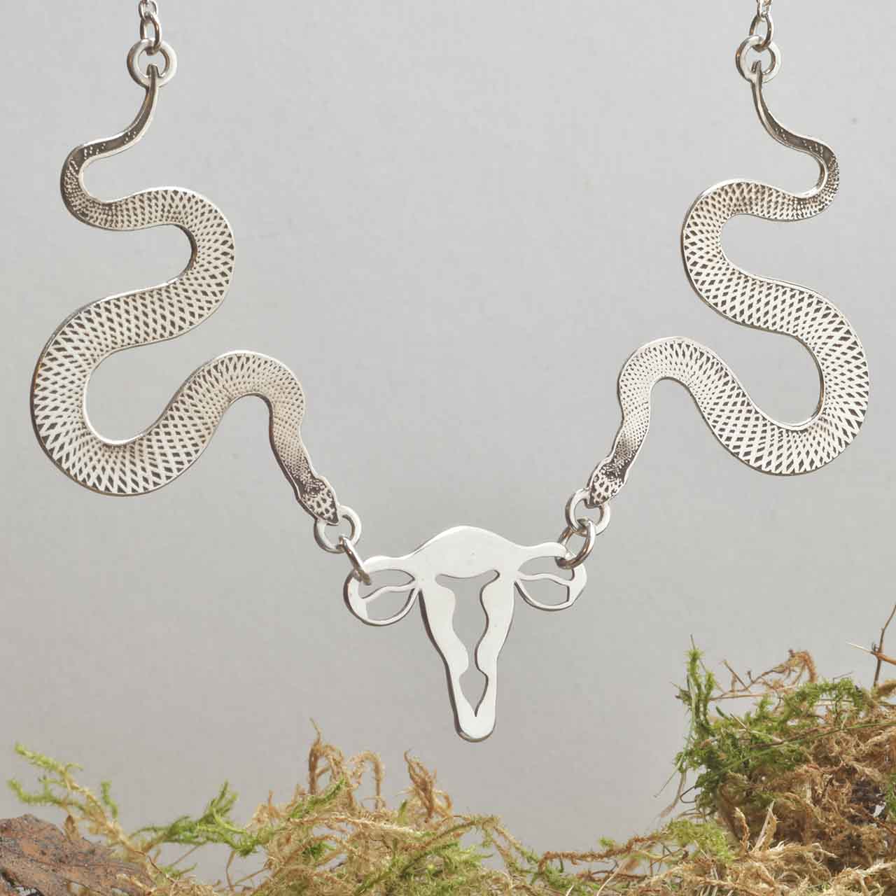 LIVETS VÄKTARE HALSBAND - Feministsmeden