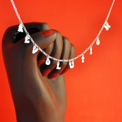 Revolution Hippie - Feministsmeden