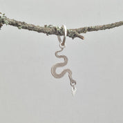 SERPENT ÖRHÄNGE - Feministsmeden