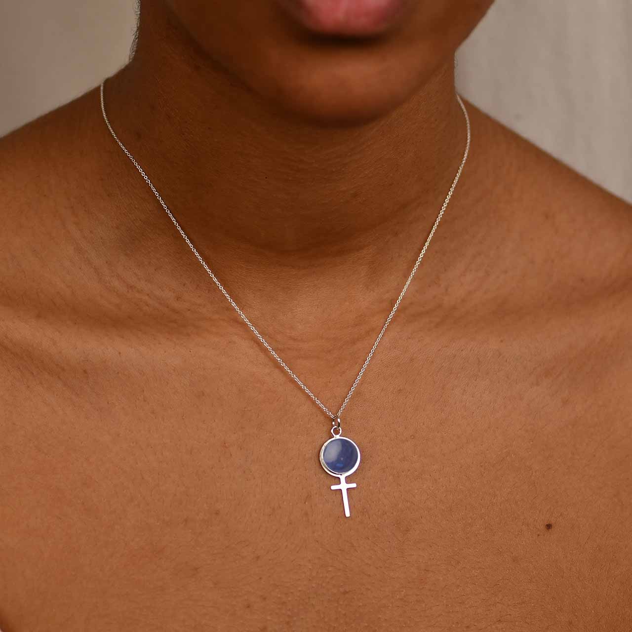 Sodalit Stort Feministsmycke - Feministsmeden