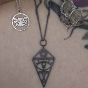 URMODERNS PORTAL SVART - Feministsmeden